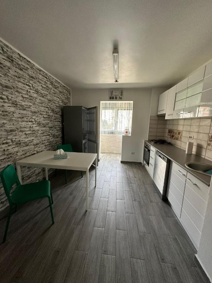 בוקרשט National Arena Apartment מראה חיצוני תמונה